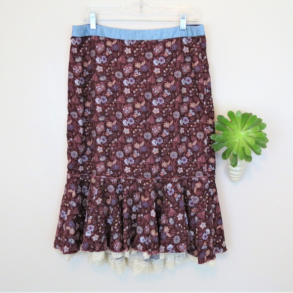 Free People Dresses & Skirts - Free People Flowy Floral Corduroy Skirt with lace